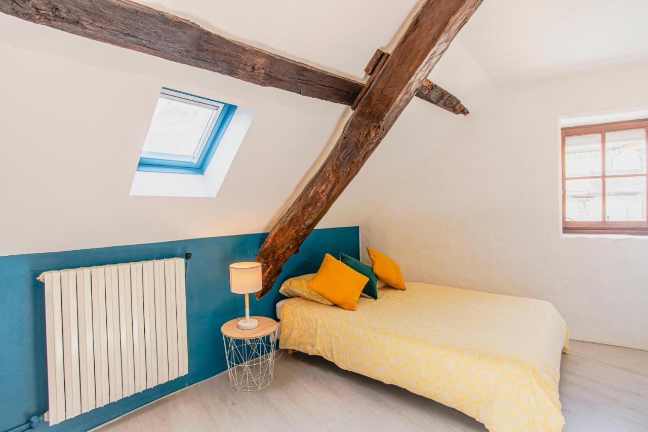 Maison En Pierres Au Coeur Du Village Medieval De Villeneuve 외부 사진